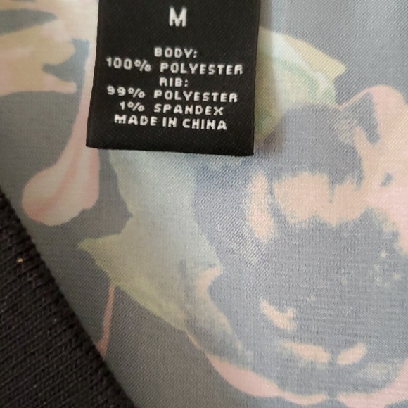 New Direction polyester print Jacket - Picture 2 of 4